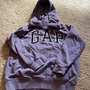 Girls purple Gap sweatshirt